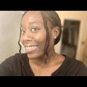 Meet your Posher, Shaina